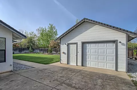 3076 Stonecrest Pl, Redding, CA 96001 photo 14