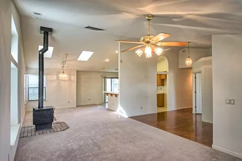3076 Stonecrest Pl, Redding, CA 96001 photo 3