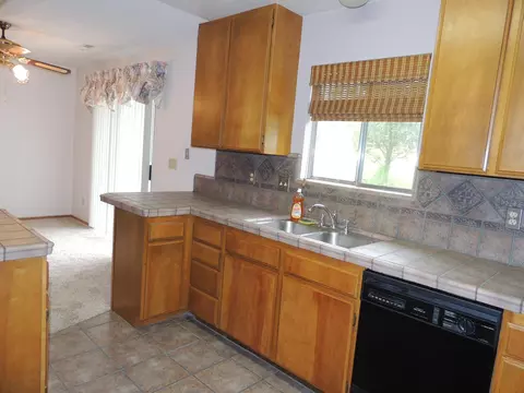 20993 Yogi Bear Ln, Redding, CA 96003 photo 8