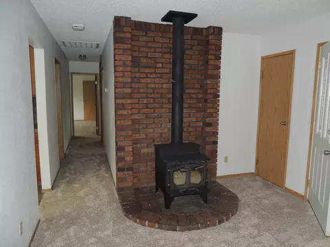 20993 Yogi Bear Ln, Redding, CA 96003 photo 3