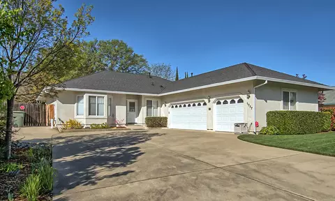 1777 Lakeside Dr, Redding, CA 96001 photo 1