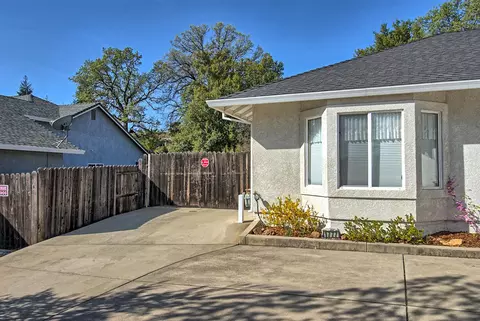 1777 Lakeside Dr, Redding, CA 96001 photo 2