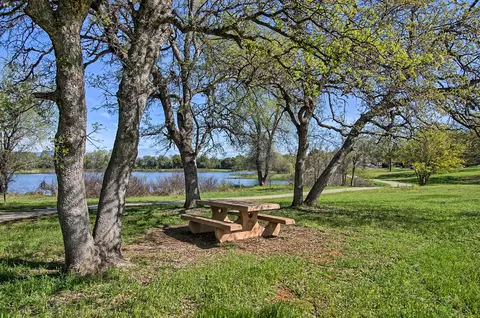 1777 Lakeside Dr, Redding, CA 96001 photo 29