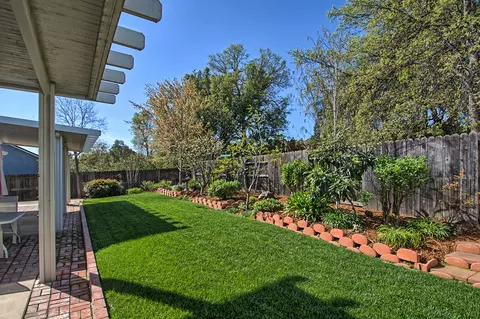 1777 Lakeside Dr, Redding, CA 96001 photo 27