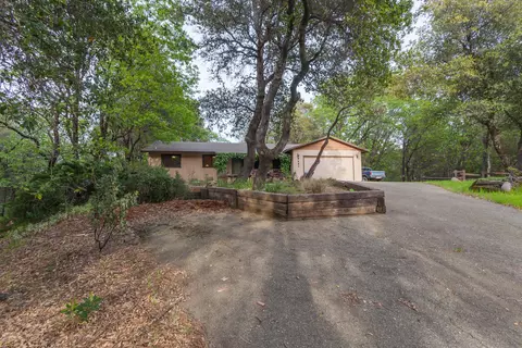 9681 Swasey Dr, Redding, CA 96001 photo 39