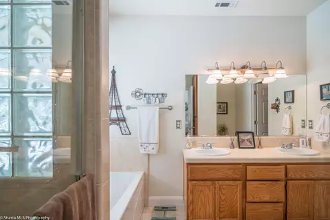 20887 Old 44 Dr, Redding, CA 96003 photo 18