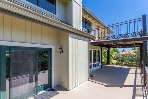 655 Royal Oaks Dr, Redding, CA 96001 photo 44
