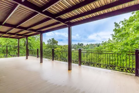 655 Royal Oaks Dr, Redding, CA 96001 photo 33