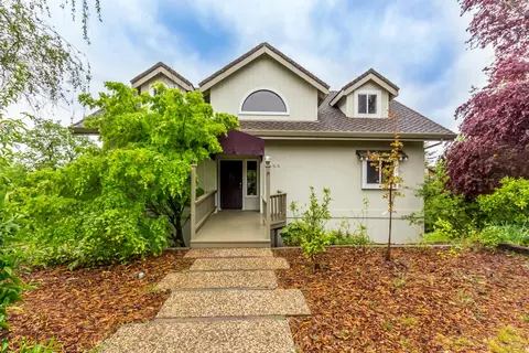 655 Royal Oaks Dr, Redding, CA 96001 photo 38