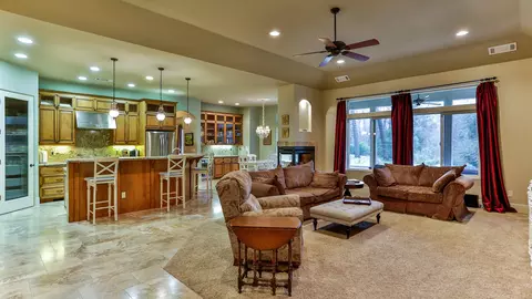 9184 Silver King Rd, Redding, CA 96001 photo 10