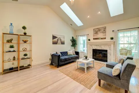 791 Sunriver Ln, Redding, CA 96001 photo 7