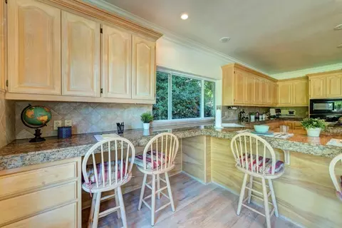 791 Sunriver Ln, Redding, CA 96001 photo 5
