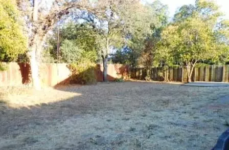 2771 Fairway Ave, Redding, CA 96002 photo 6