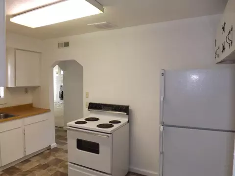 3060 South St, Redding, CA 96001 photo 10