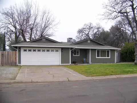 2646 Rainbow, Redding, CA 96002 photo 1