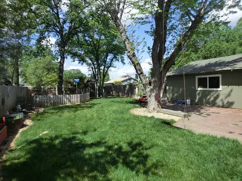 2646 Rainbow, Redding, CA 96002 photo 6