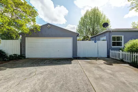 782 South St, Redding, CA 96001 photo 41