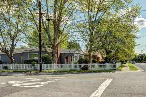 782 South St, Redding, CA 96001 photo 42