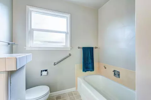 782 South St, Redding, CA 96001 photo 22