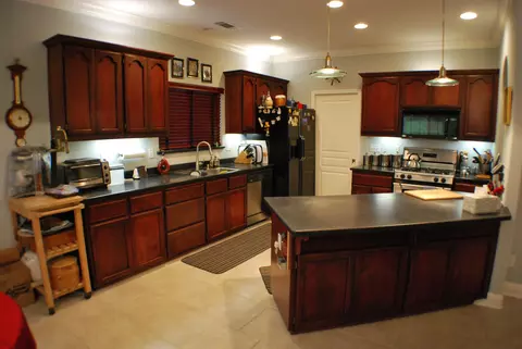 4496 Quinton Dr, Redding, CA 96001 photo 7