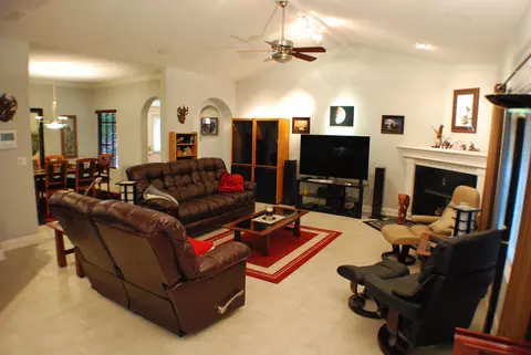 4496 Quinton Dr, Redding, CA 96001 photo 11