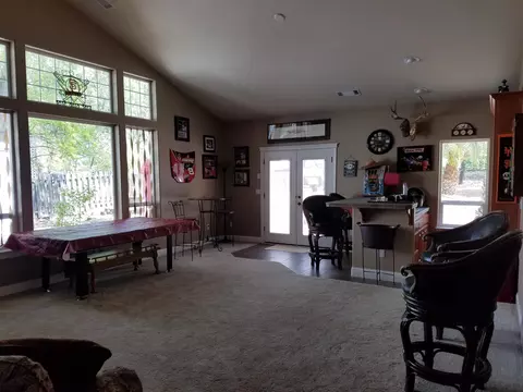 6505 Lucerne Ct, Redding, CA 96001 photo 9