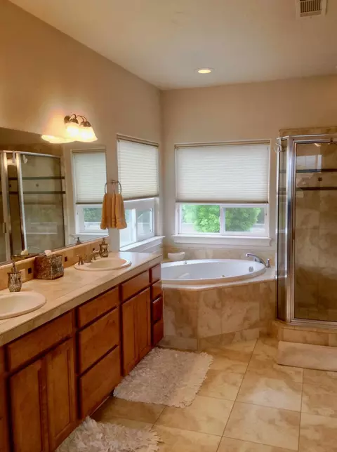 2097 Hedgerow Ave, Redding, CA 96003 photo 24