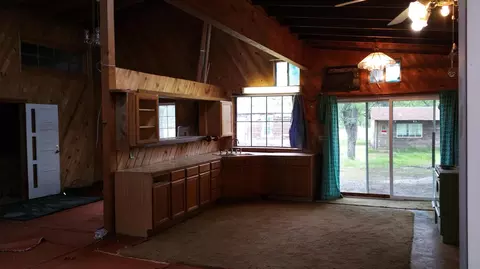 11165 Quartz Hill Rd, Redding, CA 96003 photo 3