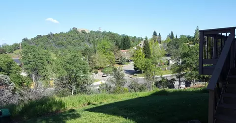 3755 Fairoaks Ct, Redding, CA 96001 photo 33