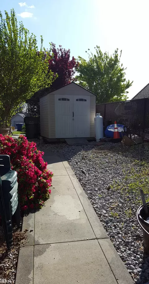 3755 Fairoaks Ct, Redding, CA 96001 photo 26
