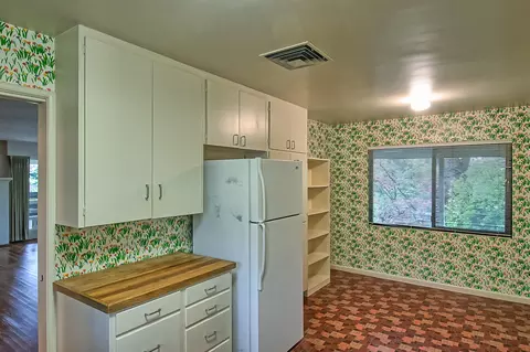 725 Gold St, Redding, CA 96001 photo 10