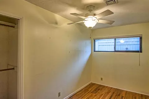 725 Gold St, Redding, CA 96001 photo 25