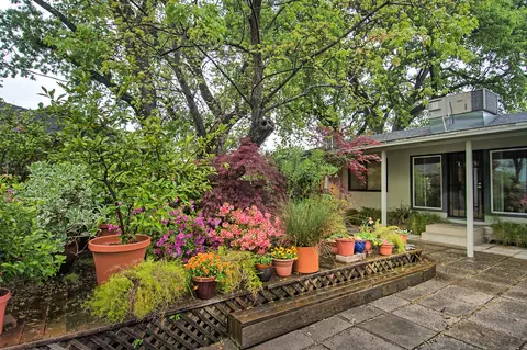 725 Gold St, Redding, CA 96001 photo 36