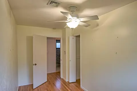 725 Gold St, Redding, CA 96001 photo 23