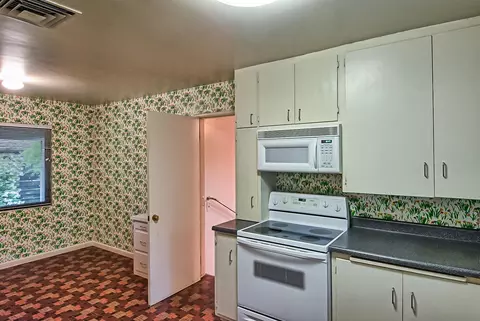 725 Gold St, Redding, CA 96001 photo 9