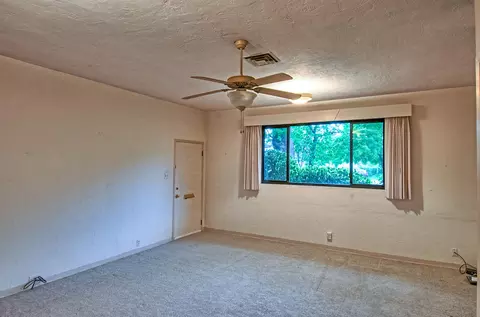 725 Gold St, Redding, CA 96001 photo 28