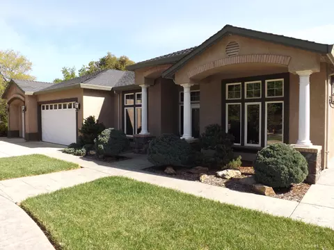 15527 Mountain Shadows Dr, Redding, CA 96001 photo 10