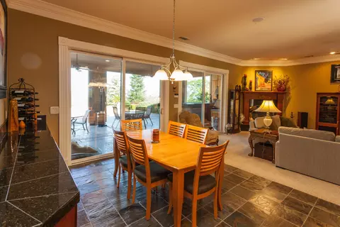 15527 Mountain Shadows Dr, Redding, CA 96001 photo 30
