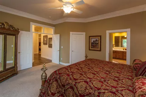 15527 Mountain Shadows Dr, Redding, CA 96001 photo 43