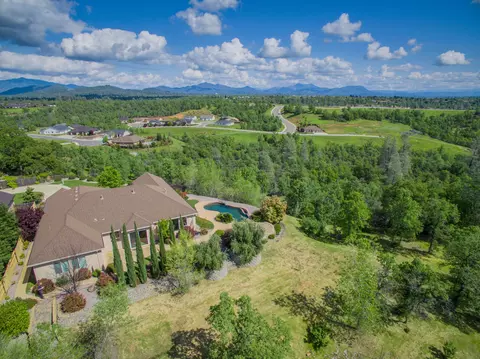 3115 Acanto Pl, Redding, CA 96003 photo 1