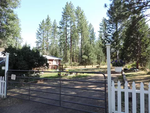 21835 2nd St, Burney, CA 96013 photo 29