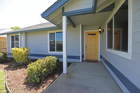 3393 Nathan Dr, Anderson, CA 96007 photo 2