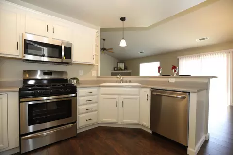 3393 Nathan Dr, Anderson, CA 96007 photo 7