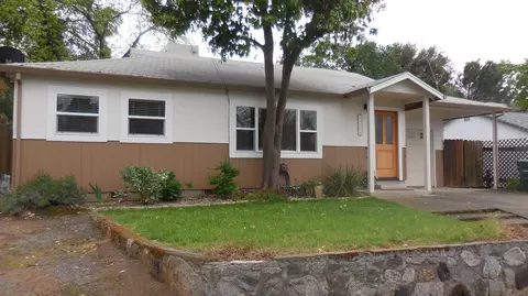 1006 3rd St, Redding, CA 96002 photo 3