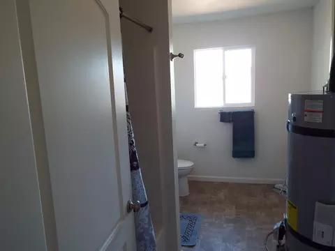 7028 Autumn Way, Redding, CA 96002 photo 12