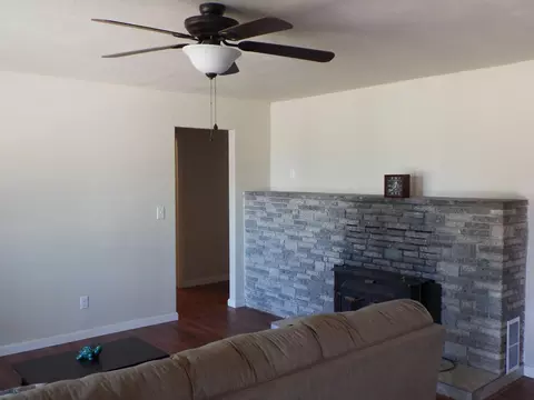 7028 Autumn Way, Redding, CA 96002 photo 9
