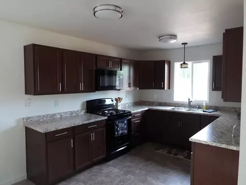 7028 Autumn Way, Redding, CA 96002 photo 19