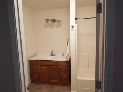 7028 Autumn Way, Redding, CA 96002 photo 2