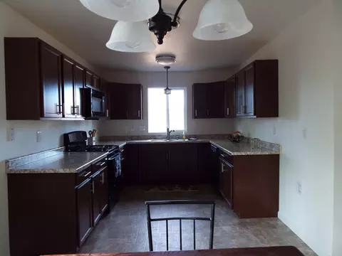 7028 Autumn Way, Redding, CA 96002 photo 17