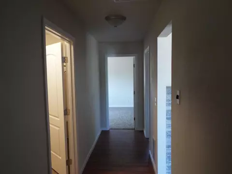 7028 Autumn Way, Redding, CA 96002 photo 5
